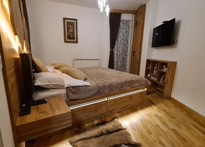 Palace 15 ズラティボール