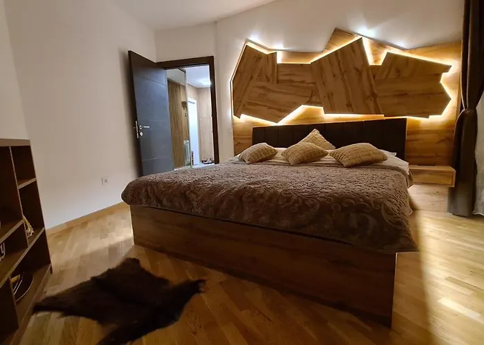 アパート Palace 15 ズラティボール